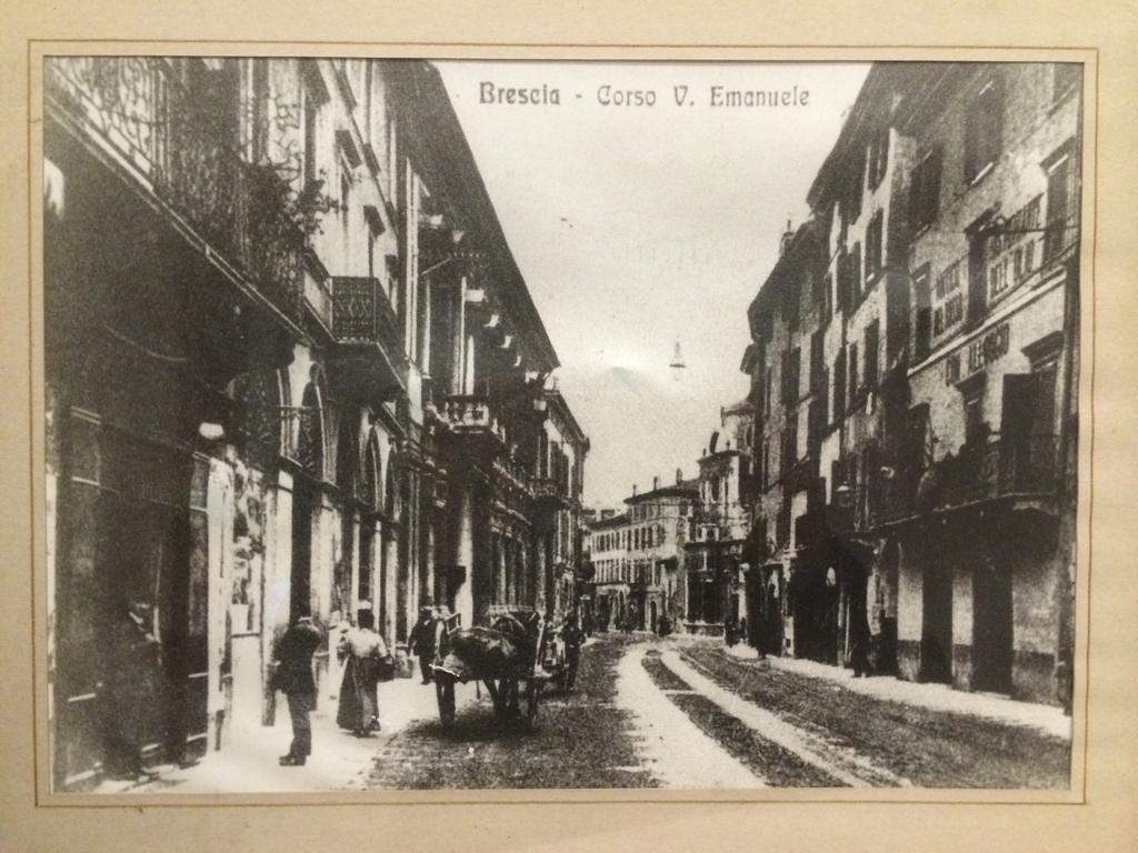 Albergo La Svolta เบรเชีย ภายนอก รูปภาพ